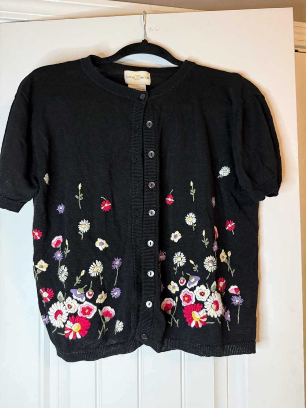 Jaclyn Smith Vintage Floral Embroidered Short Sleeve Cardigan - M